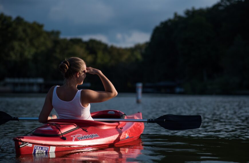 Can you kayak while pregnant?